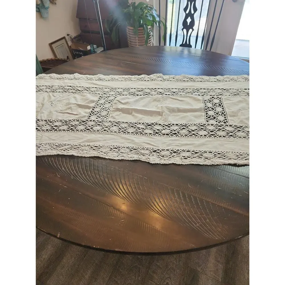 Vintage Handmade Crochet Lace Table Runner White Linen Floral 75x24